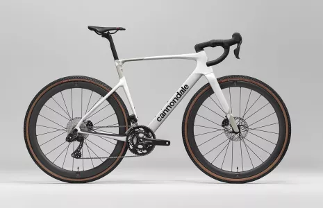 Nowy wyścigowy gravel bike Super X