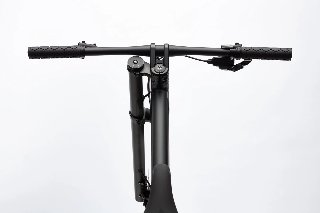 【期間限定特価】 Bad Boy 1 CANNONDALE Bicycles 自転車本体