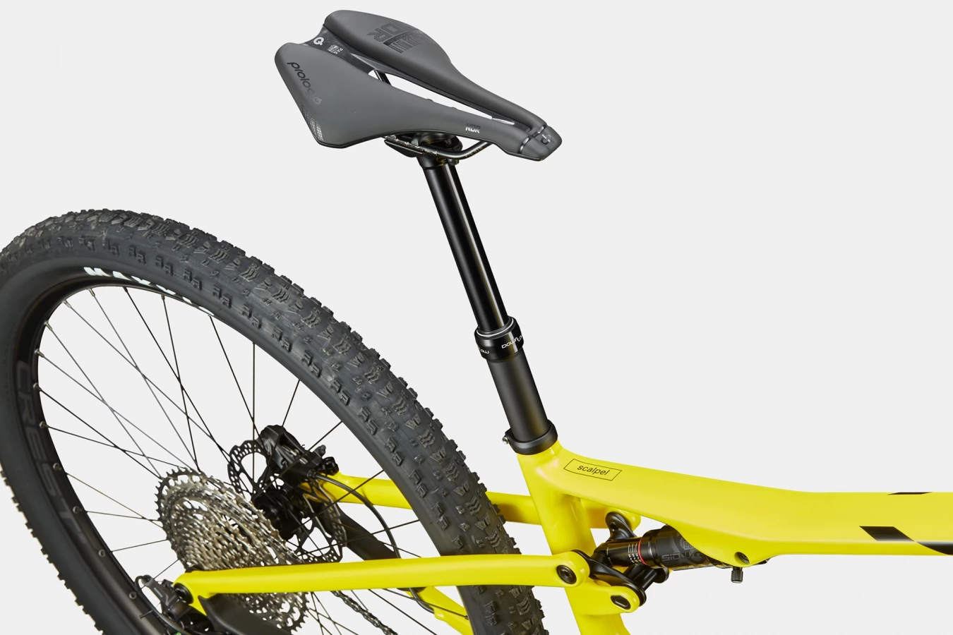 Scalpel 4 - Race Yellow