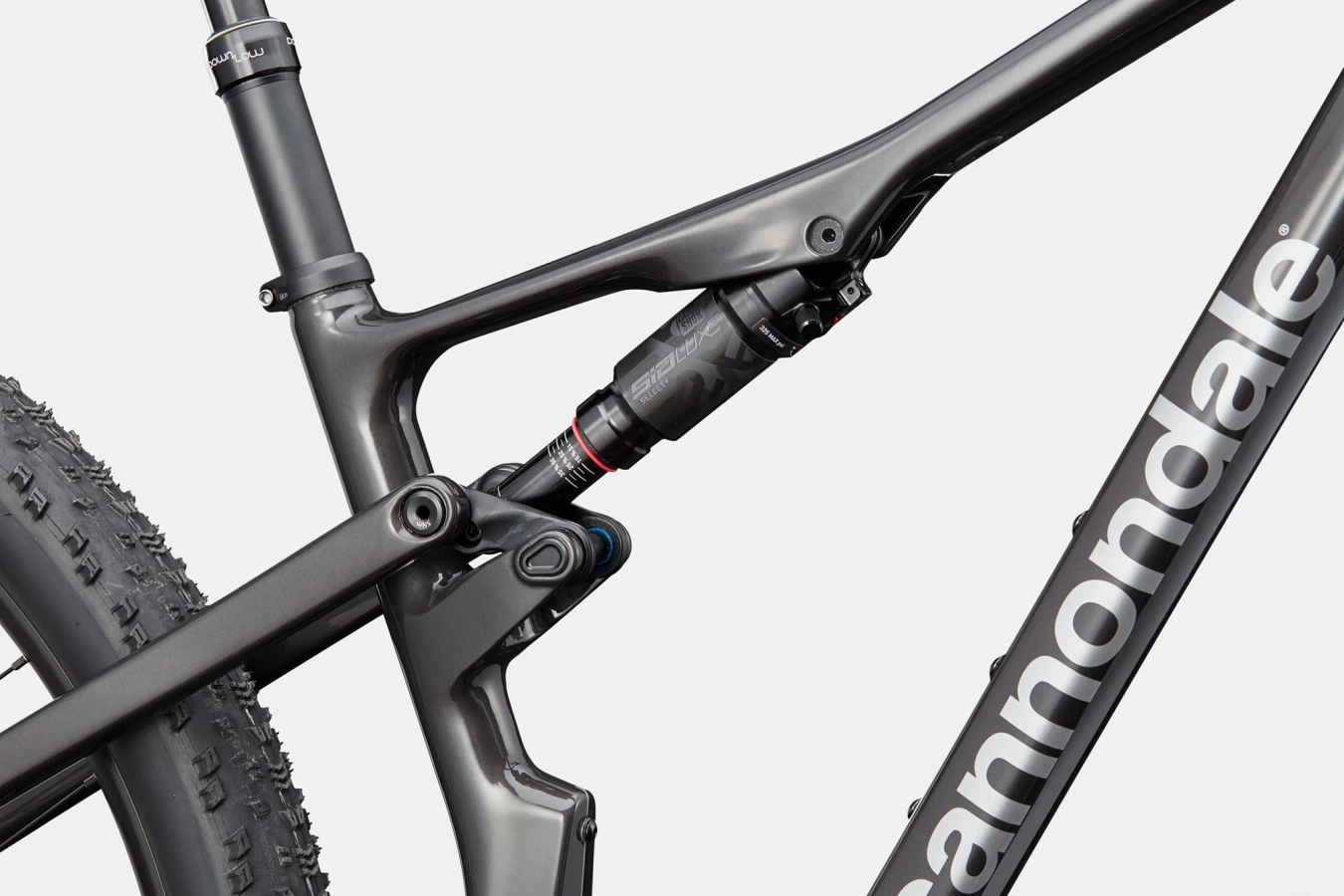 Scalpel 4 - Smoke Black