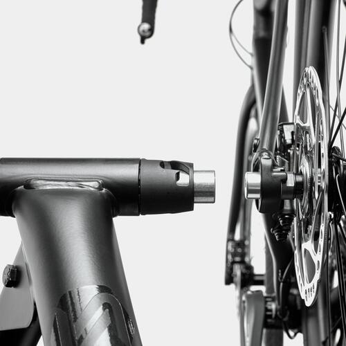 Kompatybilny z trenażerami