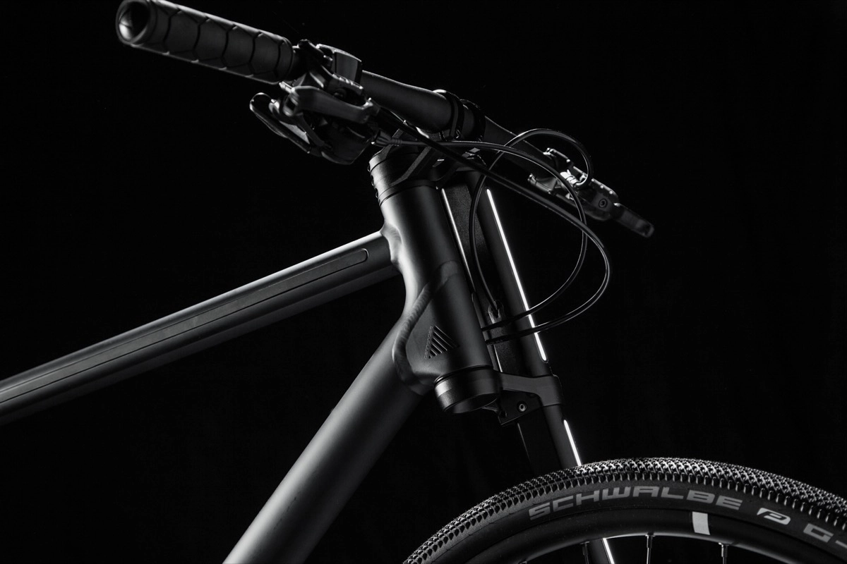 Cannondale キャノンデール｜Bad Boy 2 [バッドボーイ2]｜ロードバイク・クロスバイク専門通販｜大阪｜サイクルショップカンザキ上新庄店